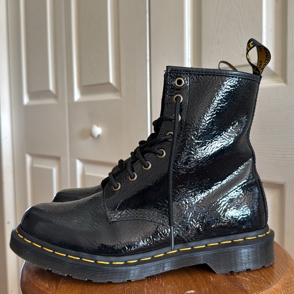 Dr. Marten’s 1460 Distressed Patent Mid Boots - Picture 3 of 16